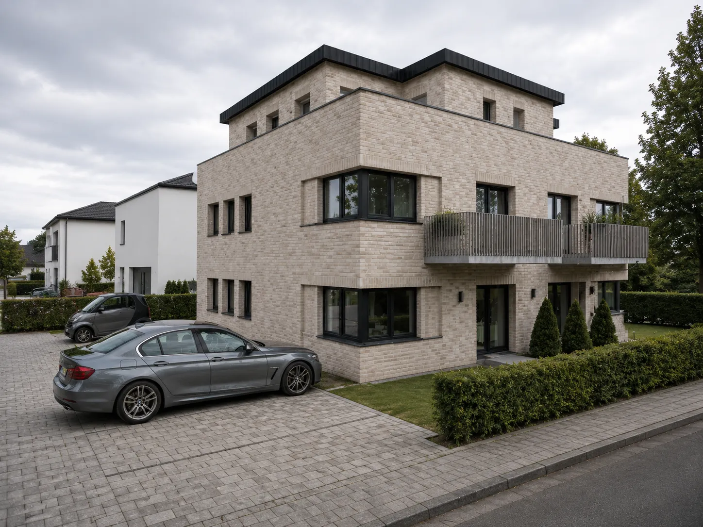 Projektentwicklung Mehrfamilienhaus und Doppelhaus — Bild 3